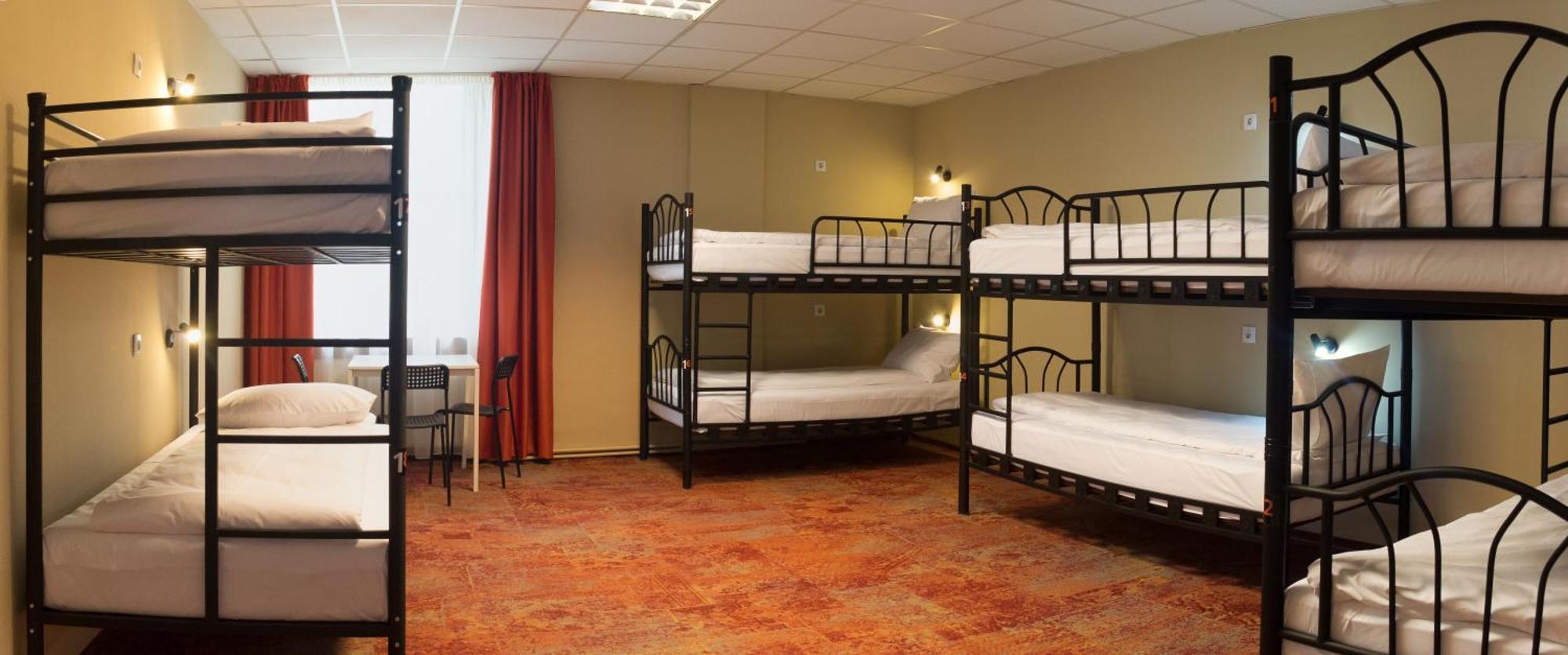 B13 Hostel Sibiu Eksteriør billede