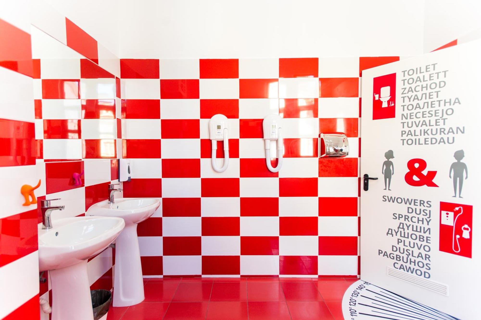 B13 Hostel Sibiu Eksteriør billede